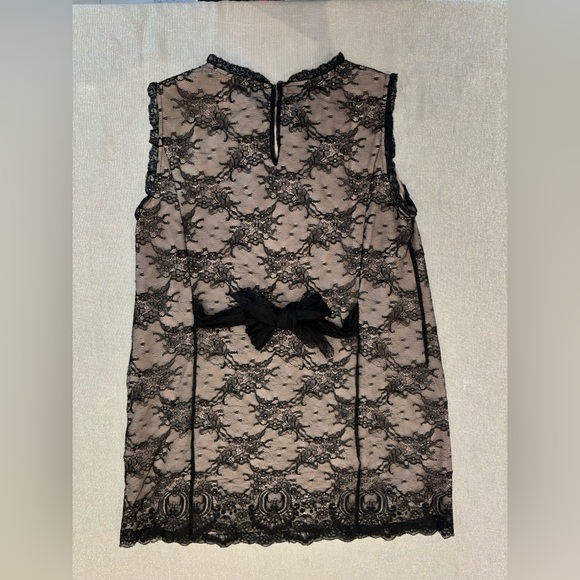 Red Valentino sleeveless black lace top size 6 - Picture 5 of 6